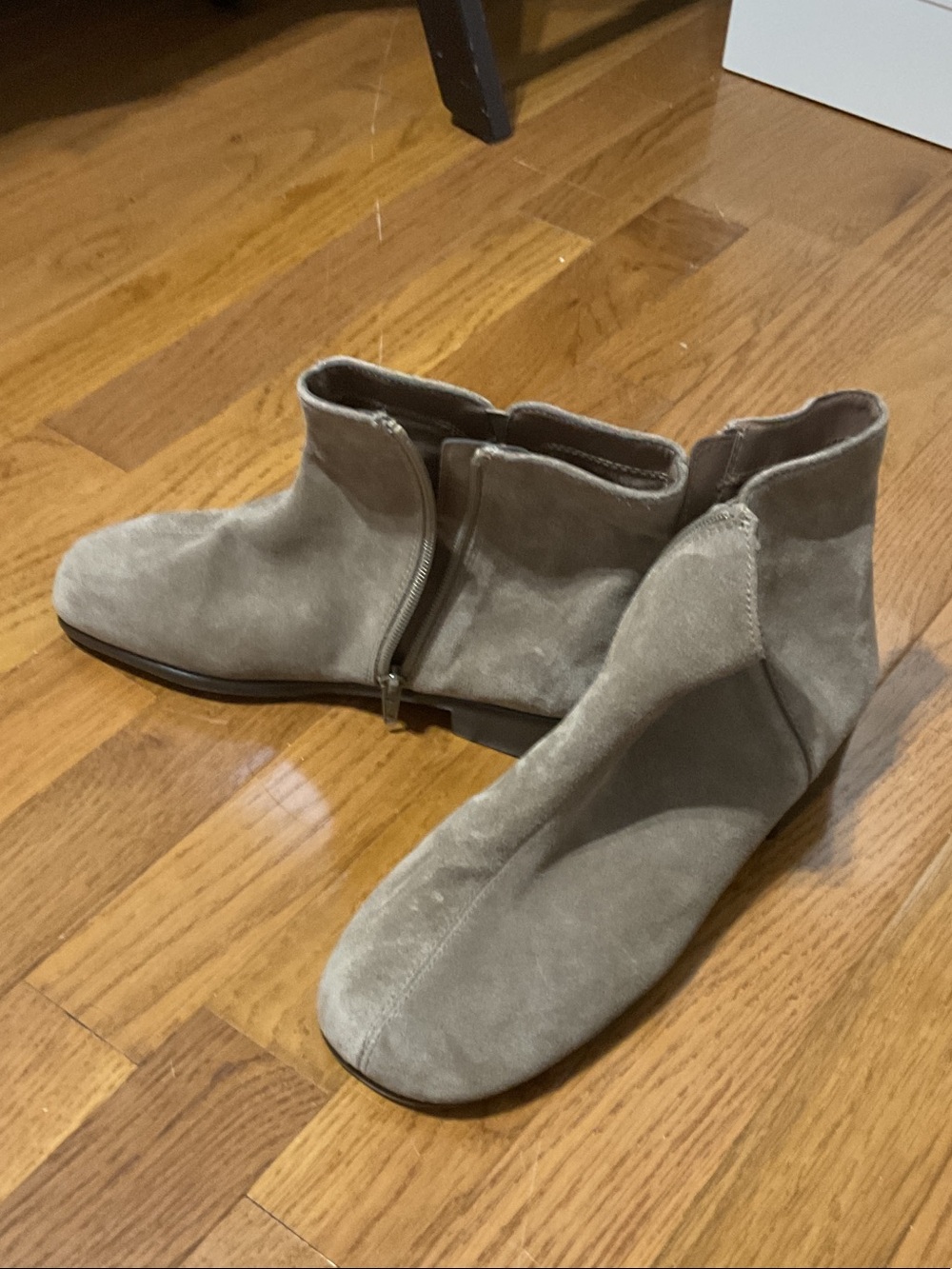 AEROSOLES Taupe Suede Chelsea Ankle Boots